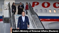 Russia's Foreign Minister Sergey Lavrov arrives to attend G20 foreign ministers' meeting, at the airport in New Delhi, on February 28, 2023. (India's Ministry of External Affairs/via Reuters).
