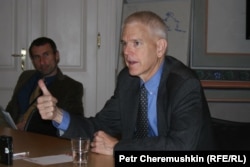 Steven Pifer, former U.S. Ambassador and Brookings Institute Expert in Prague, CZ