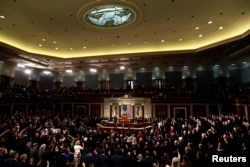 Members of the U.S. House of Representatives are sworn in on the House floor on the first day of the new session of Congress at the U.S. Capitol in Washington, U.S. January 3, 2017.