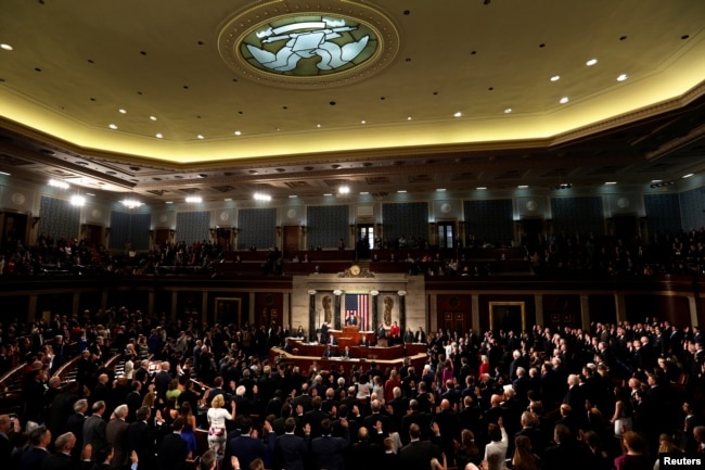 Members of the U.S. House of Representatives are sworn in on the House floor on the first day of the new session of Congress at the U.S. Capitol in Washington, U.S. January 3, 2017.