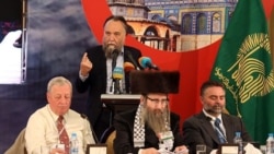 Iran -- Russian political analyst Aleksandr Dugin speaking in the sixth "New Horizon" seminar in Mashhad, on May 12, 2018.