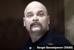 RUSSIA -- Maksim Martsinkevich, also known as "Tesak" (Machete), charged with extremism, attends a court hearing in Moscow court, December 29, 2018