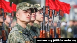 Moldova / Transnistrian region -- soldiers rehearsing preparations for the May 9 military parade, Tiraspol, April 30, 2021.