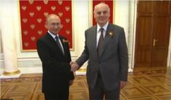 Russia -- Vladimir Putin meeting Aslan Bzhania, the leader of the Georgian breakaway territory of Abkhazia. June 24, 2020.