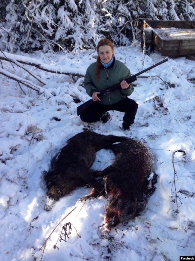 Maria Butina, Confessed Russian Agent Posing with her hunting trophies on her Facebook Picture.
