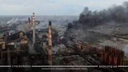 The shelling of the Azovstal metallurgical plant in Mariupol, where Ukrainian soldiers are defending and on which the Russian military is constantly striking. This photo was published by the Azov Regiment on May 11, 2022. (Azov Regiment/Reuters)